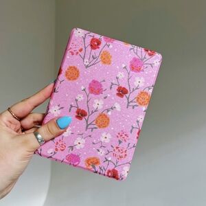 Tea Rose Kindle Paperwhite Case